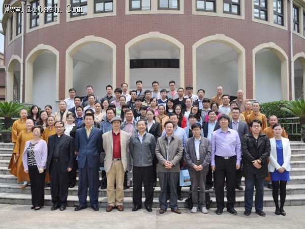 华东神学院举行《基督教爱国主义教程》示范教学 华东神学院举行《基督教爱国主义教程》示范教学